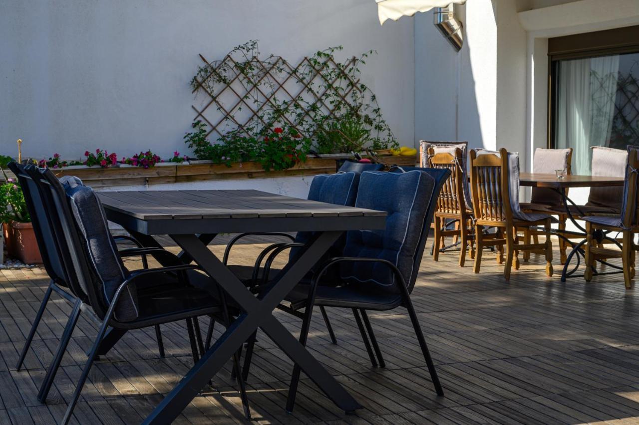 5 Meters From The Beach Villa Chrani Exterior photo