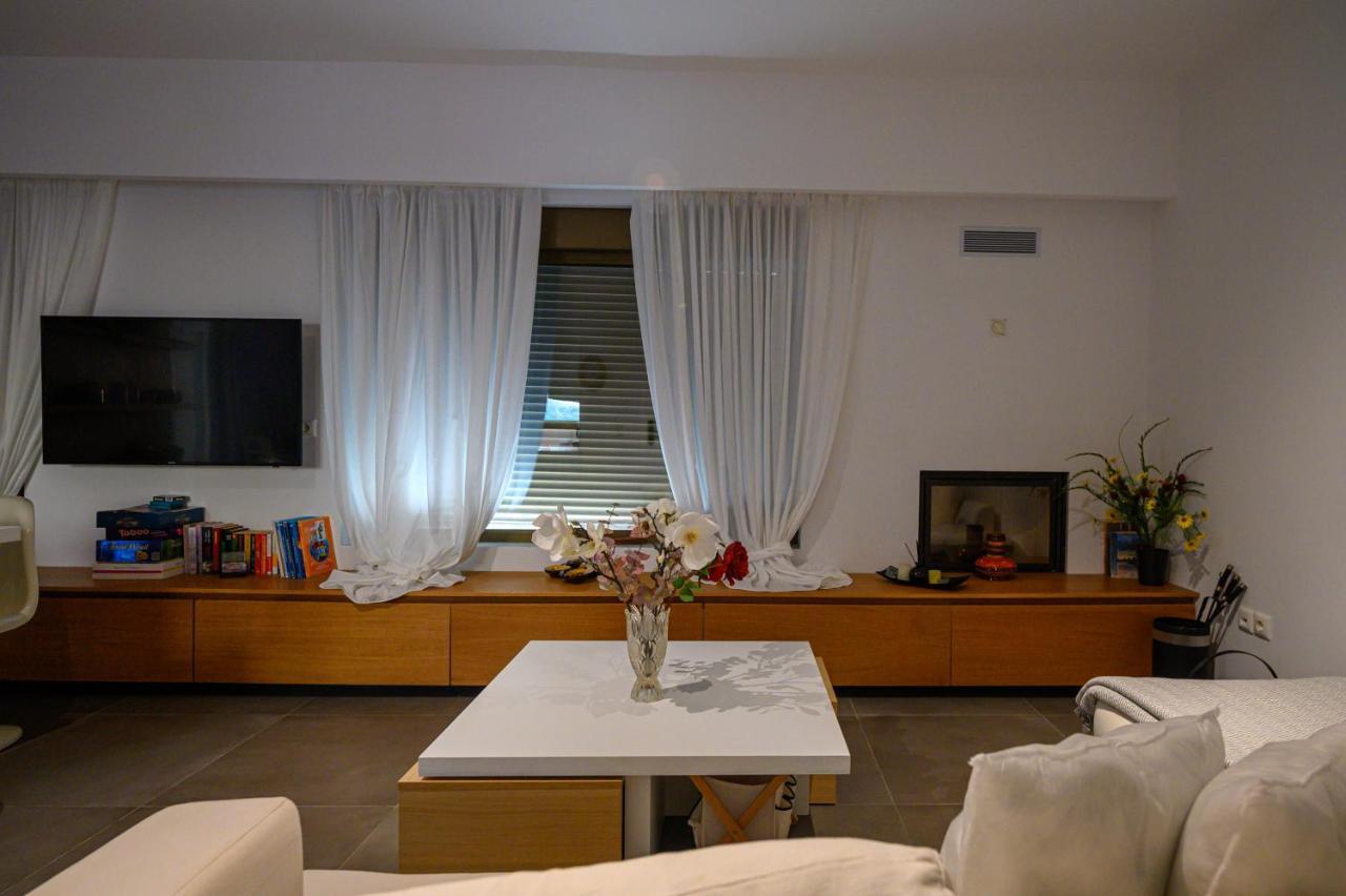 5 Meters From The Beach Villa Chrani Exterior photo
