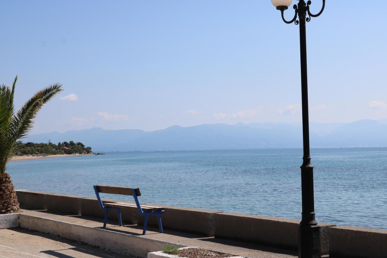 5 Meters From The Beach Villa Chrani Exterior photo